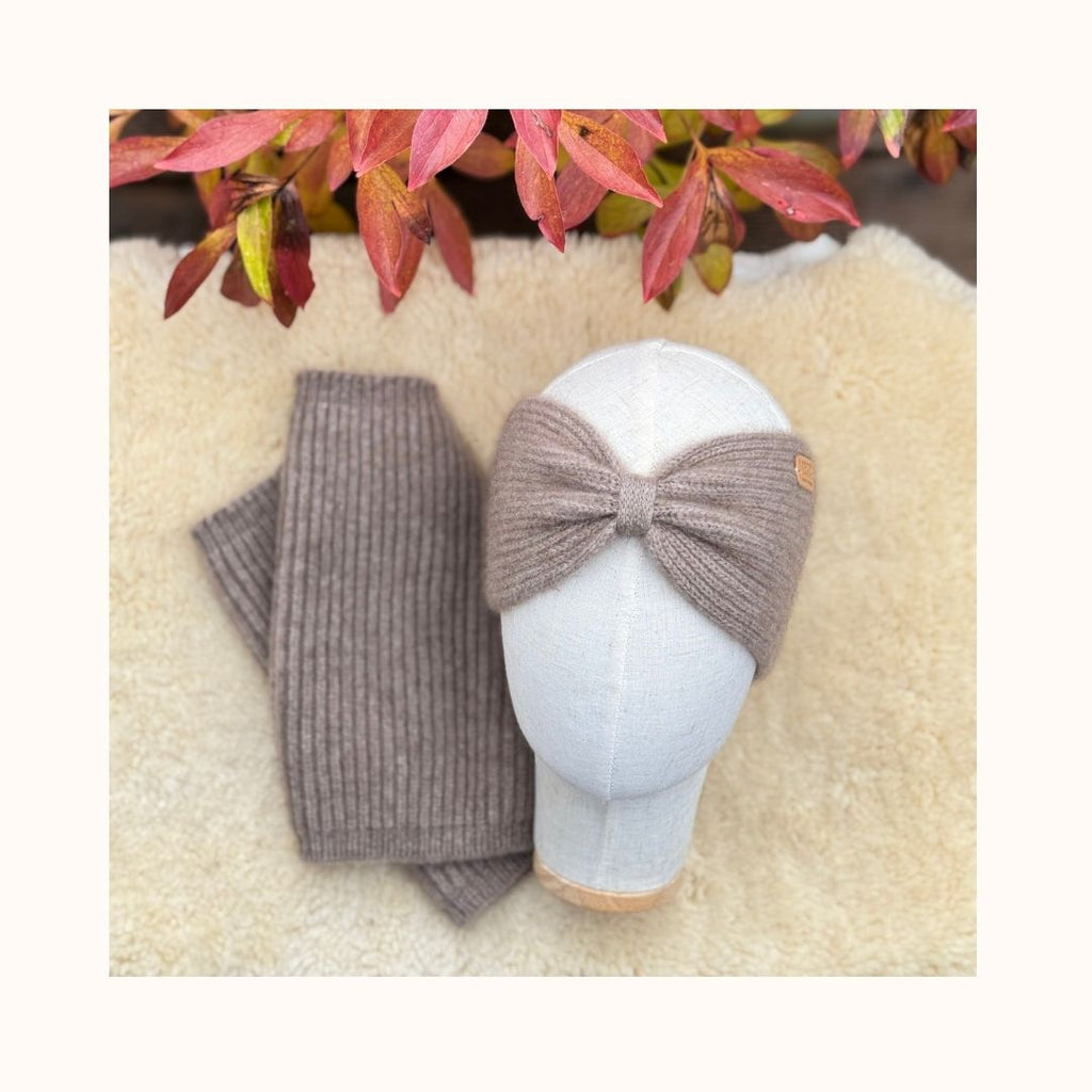 Cashmere Loop cappuccino