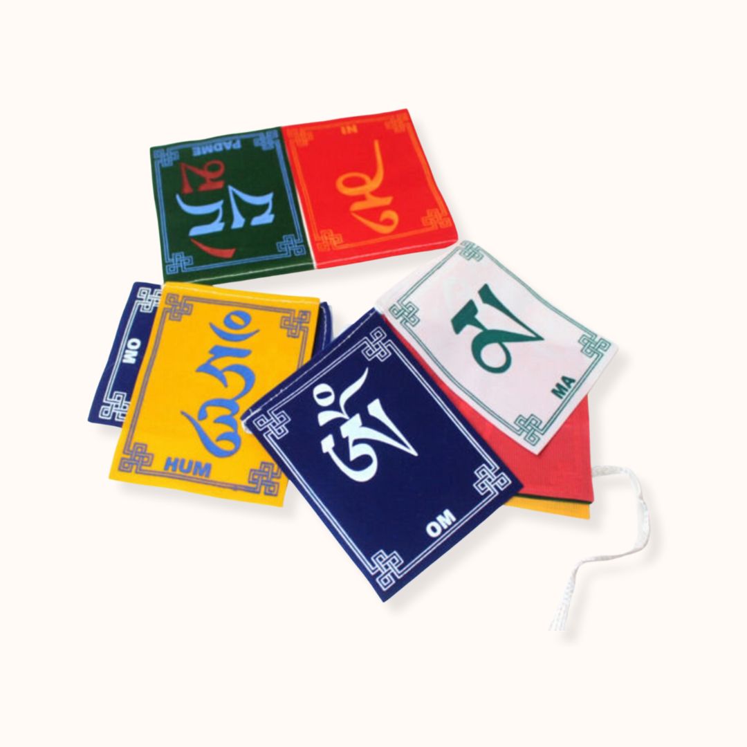 Tibetische Mantra Gebetsfahnen